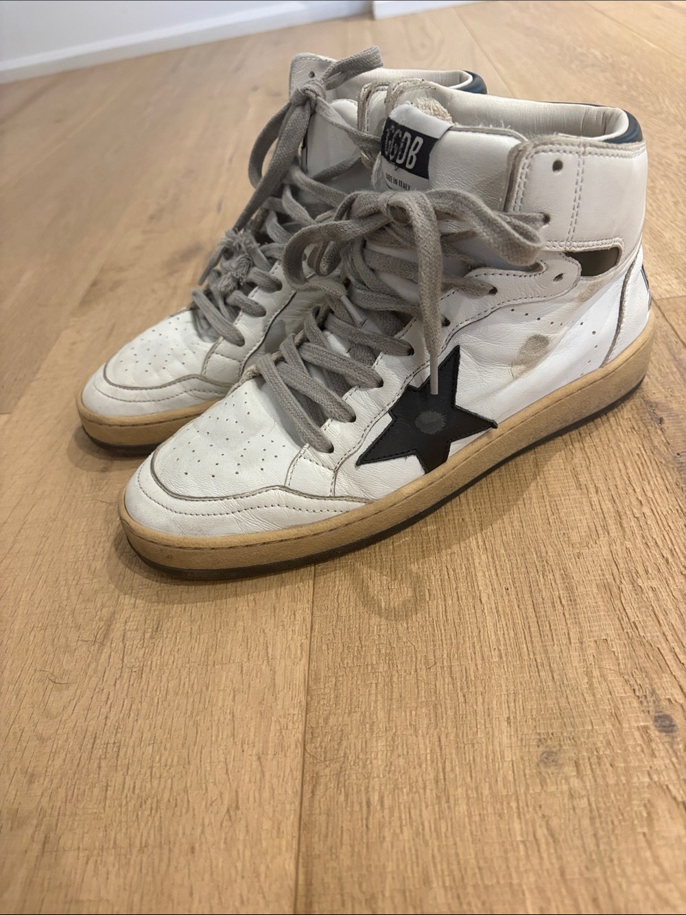 Golden Goose Deluxe Brand Sky-Star High-Top Sneakers 38
